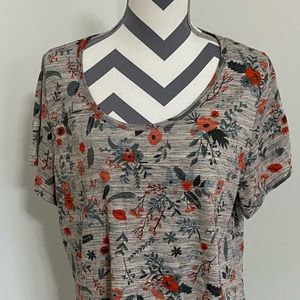 Floral Classic T